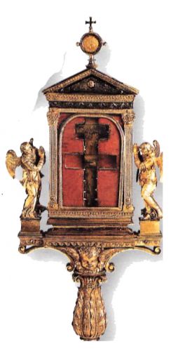 Истинный Крест с частью Креста Иисуса. Реликварий, созданный в форме ковчега Завета. XVI в. Итальянская школа. Серебро